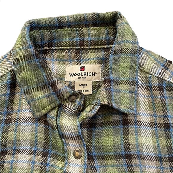 Woolrich Wool Blend Green Brown Snap Closure Plaid Flannel Women's Small - Picture 10 of 11